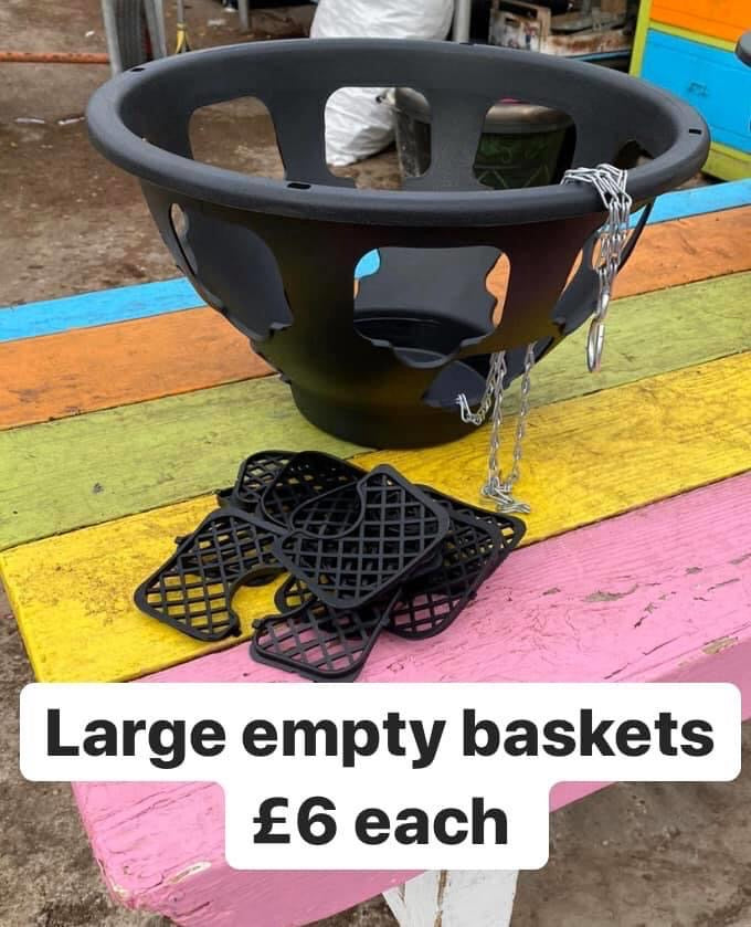Large Black Hanging Basket (Empty)